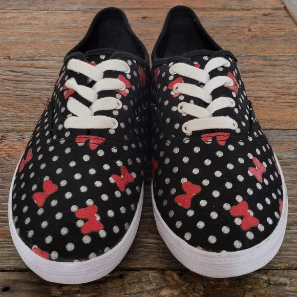 Minnie Mouse Fashion Lace Up Fashion Sneakers - Picture 3 of 10